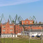 Doki Living - Foodhall & Parking By Downtown Appart hôtel