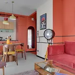 Doki Living - Foodhall & Parking By Downtown 3*