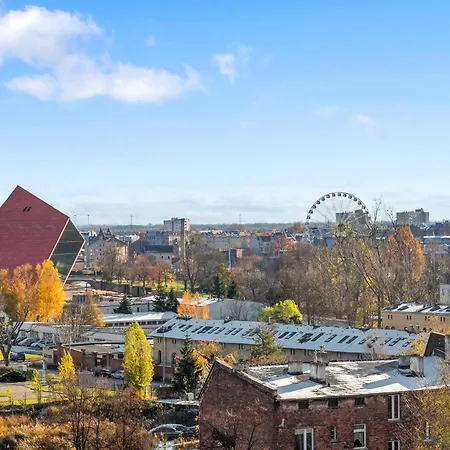 Doki Living - Foodhall & Parking By Downtown Apartment