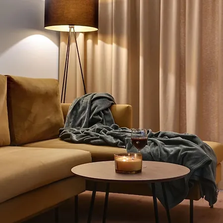 Doki Living - Foodhall & Parking By Downtown Aparthotel 3*