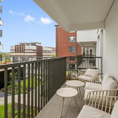 Apartment Doki Living - Foodhall & Parking By Downtown *