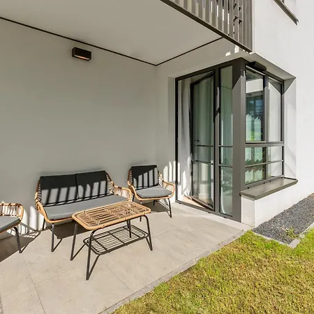 Apartment Doki Living - Foodhall & Parking By Downtown Danzig