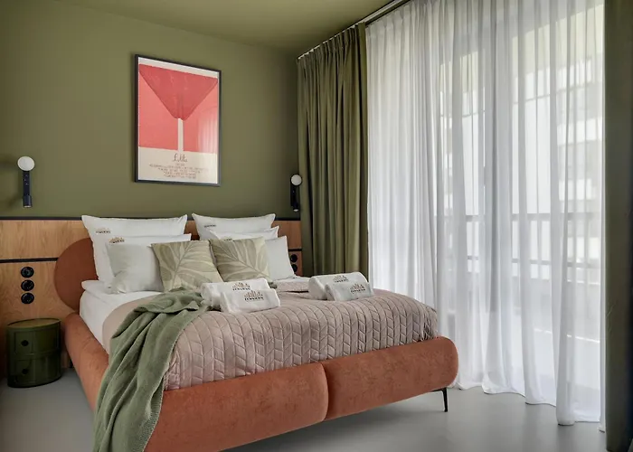 Apart Otel Doki Living - Foodhall & Parking By Downtown Gdansk