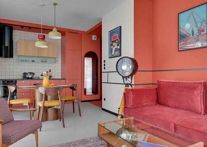 Doki Living - Foodhall & Parking By Downtown 4*