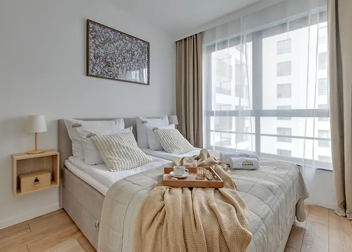 アパートホテル Doki Living - Foodhall & Parking By Downtown グダニスク